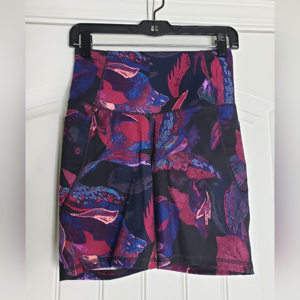 All in Motion | Biking Shorts w/ Side Pockets